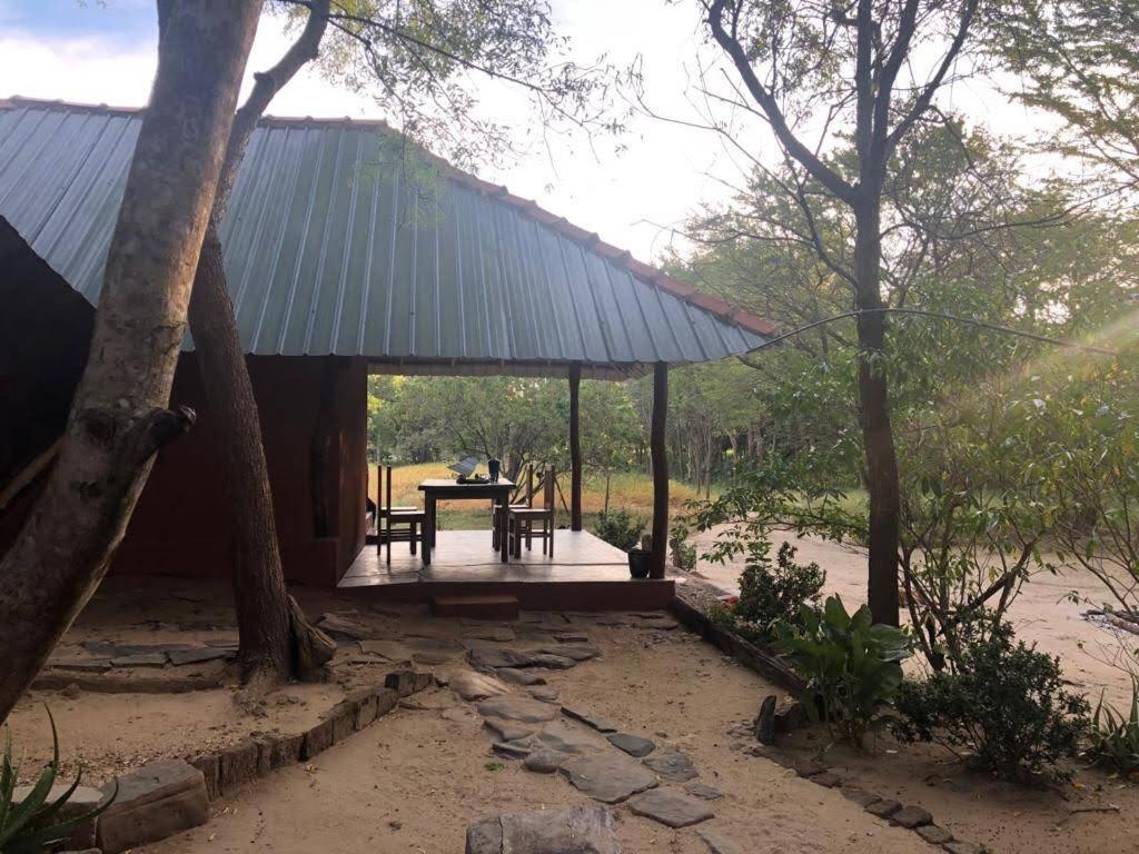 Buttala Sahana Retreat מראה חיצוני תמונה