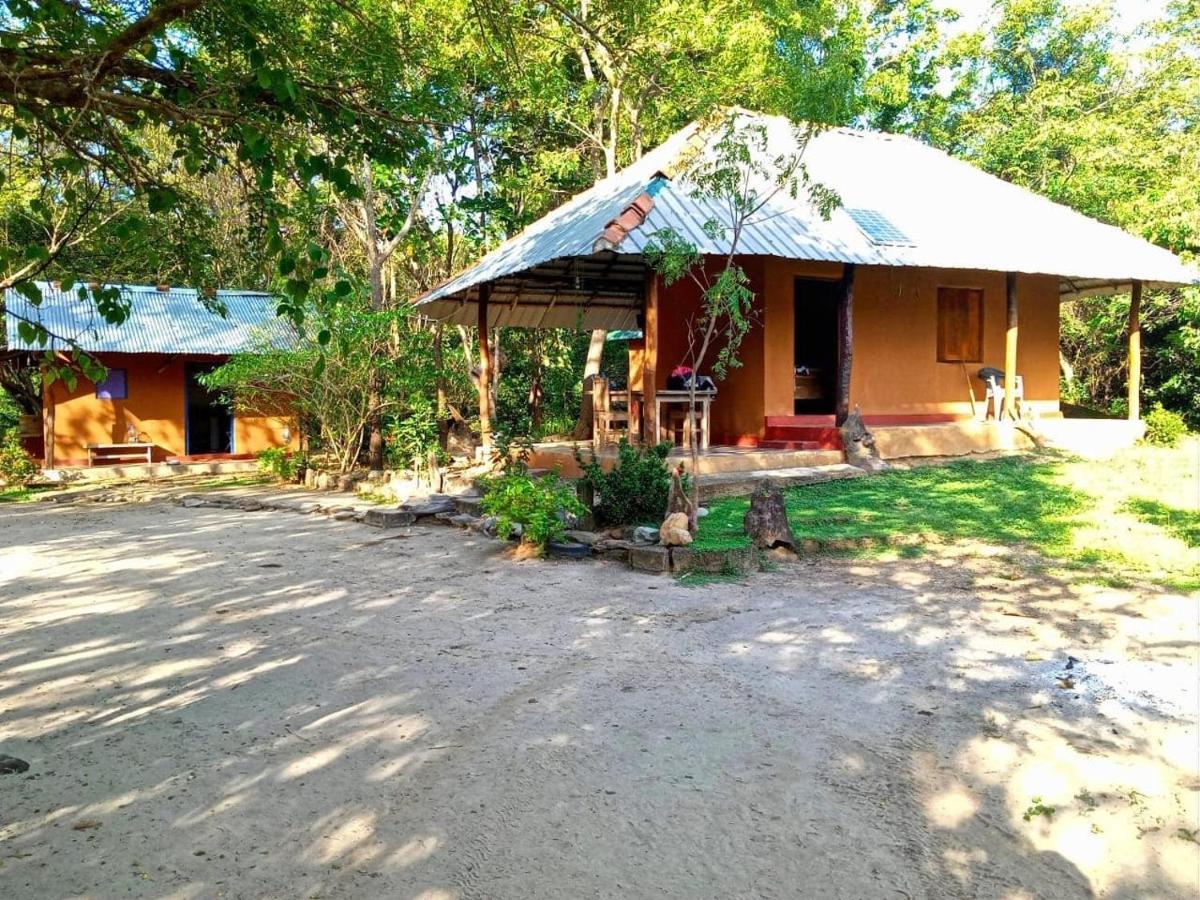 Buttala Sahana Retreat מראה חיצוני תמונה
